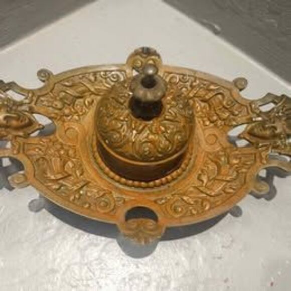Brass Inkwell Baroque - Picture 2 of 4